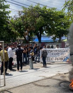 Mahasiswa UDA Ingatkan Semua Pihak: Yang Coba-coba Intervensi Konflik YPDA akan Berhadapan dengan Kami
